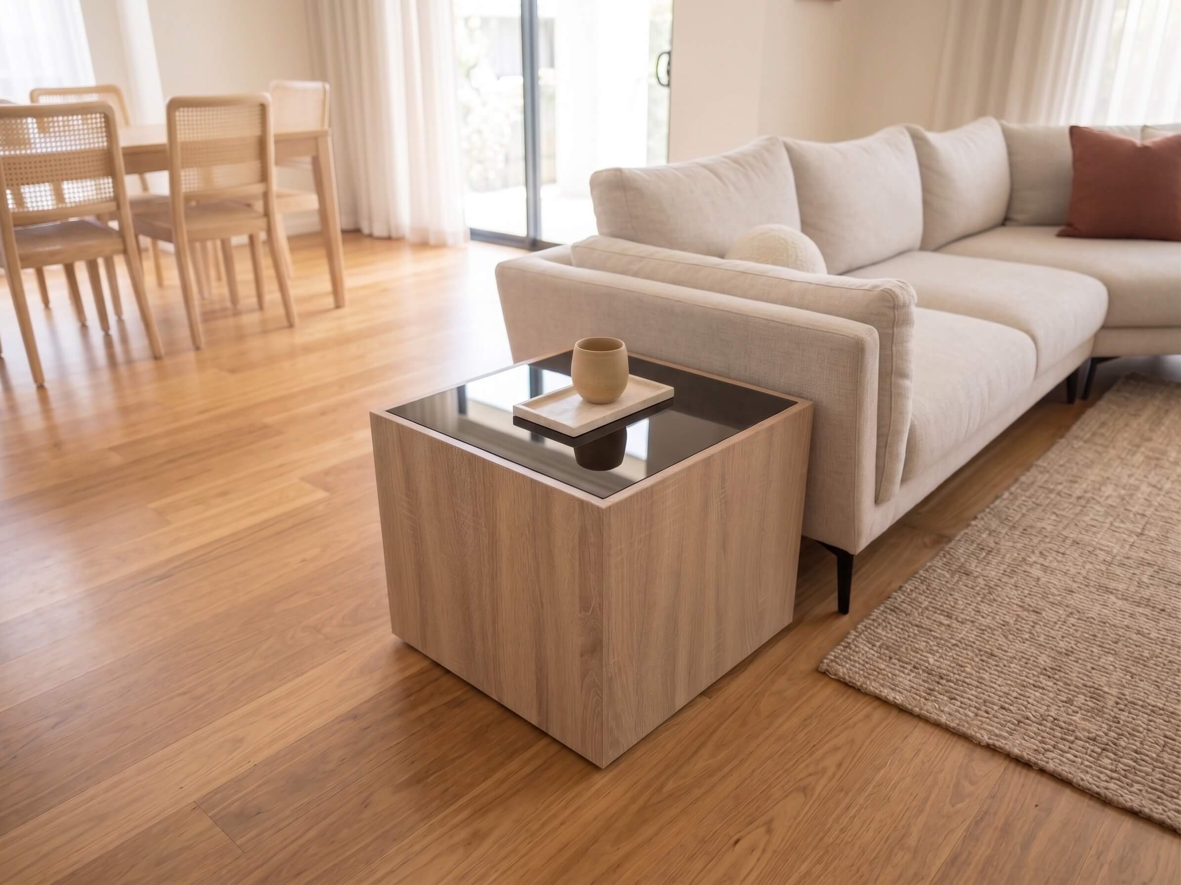 Infinity Table